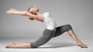 manfaat yoga menjadi fleksibel